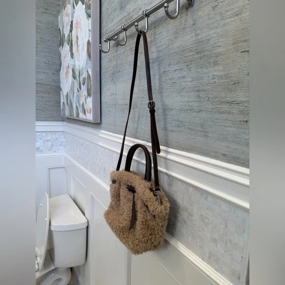 New Anthropologie Sherpa belted tote bag crossbody purse tan brown satchel - Picture 10 of 15